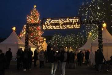 Kunsthandwerklicher Weihnachtsmarkt mit Familienprogramm