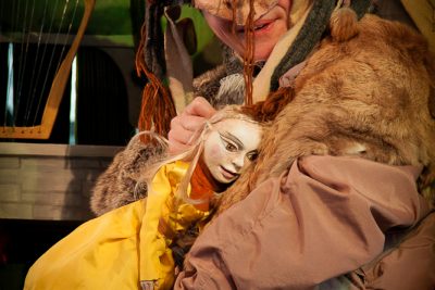 Puppentheater: Die Schöne und das Biest