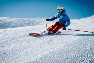 Ski- und Snowboardfreizeit am Schauinsland Skifreizeit für Kinder  Fasching 2025, Bild 1